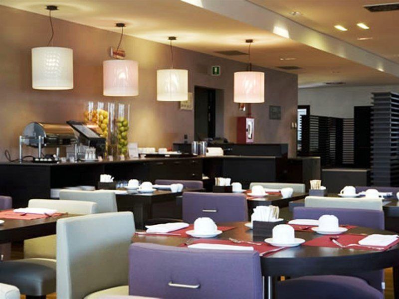 Nh Milano Fiera Hotel Rho Restaurant photo